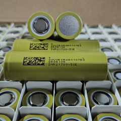 5000mAh 21700 επαναφορτιζόμενη μπαταρία ιόντων λιθίου INR21700-50E για οικιακές συσκευές